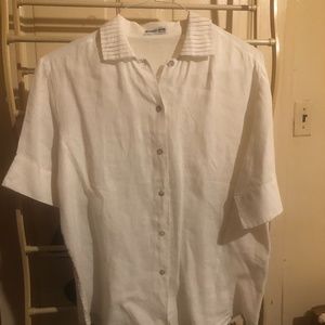 White 100% linen shirt